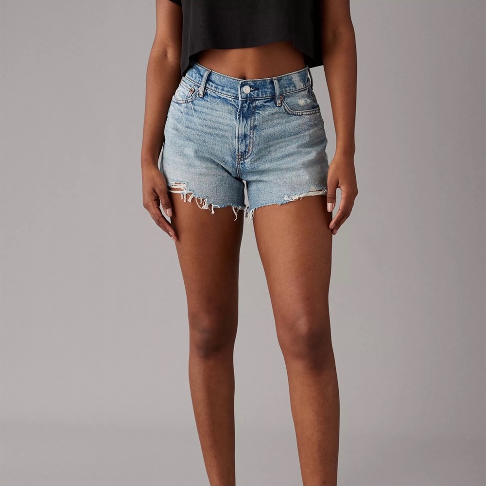 American Eagle Outfitters Light Blue Distressed High-Rise Jean Shorts